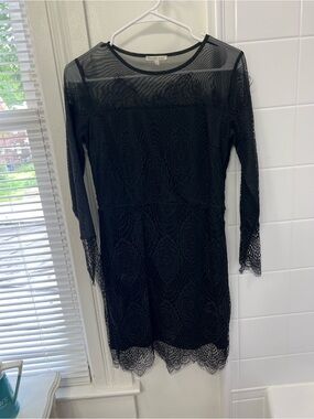 Black Lace Long Sleeve Dress